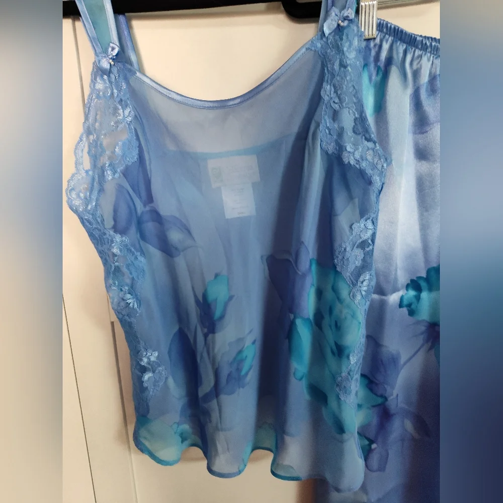 California Dynasty Vtg 1990's Blue & purple satin pajama set Sz S Sexy New Tags